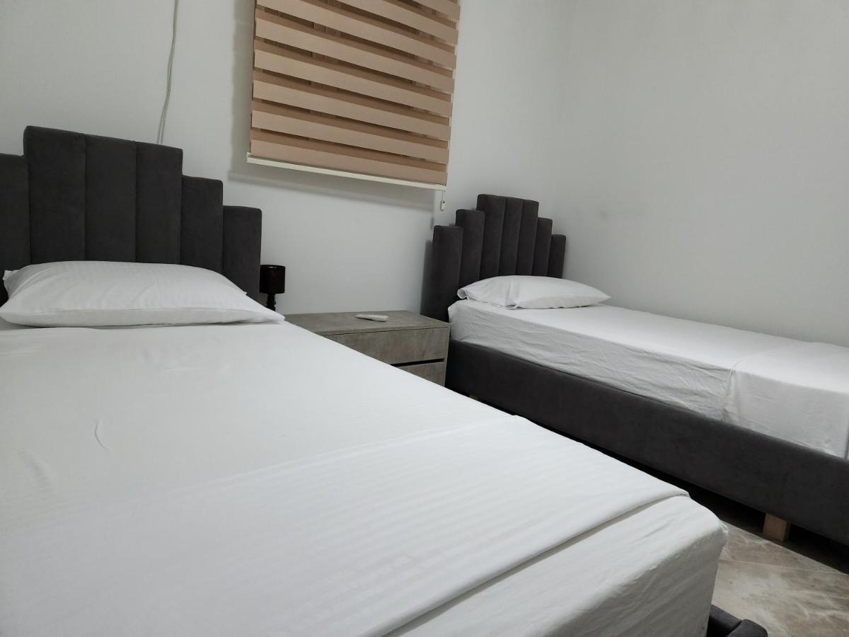 דירות Vlorë Panorama View Apt, 150M To Beach, 750M Lungo Mare מראה חיצוני תמונה